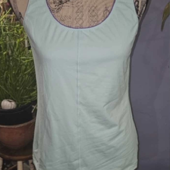 Tops - Light Blue Women’s Sleeveless Scoop Neck Top